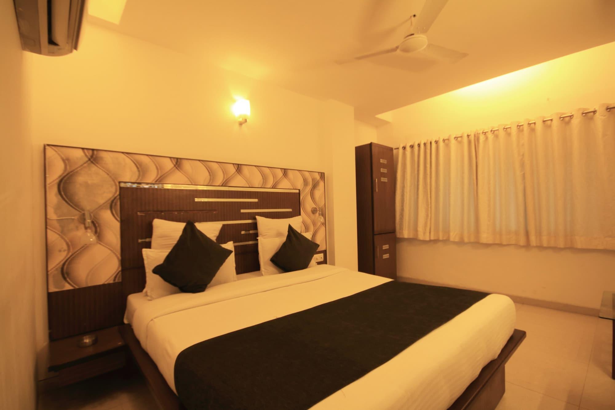 Fabhotel Kadamb Inn Ahmedabad Extérieur photo