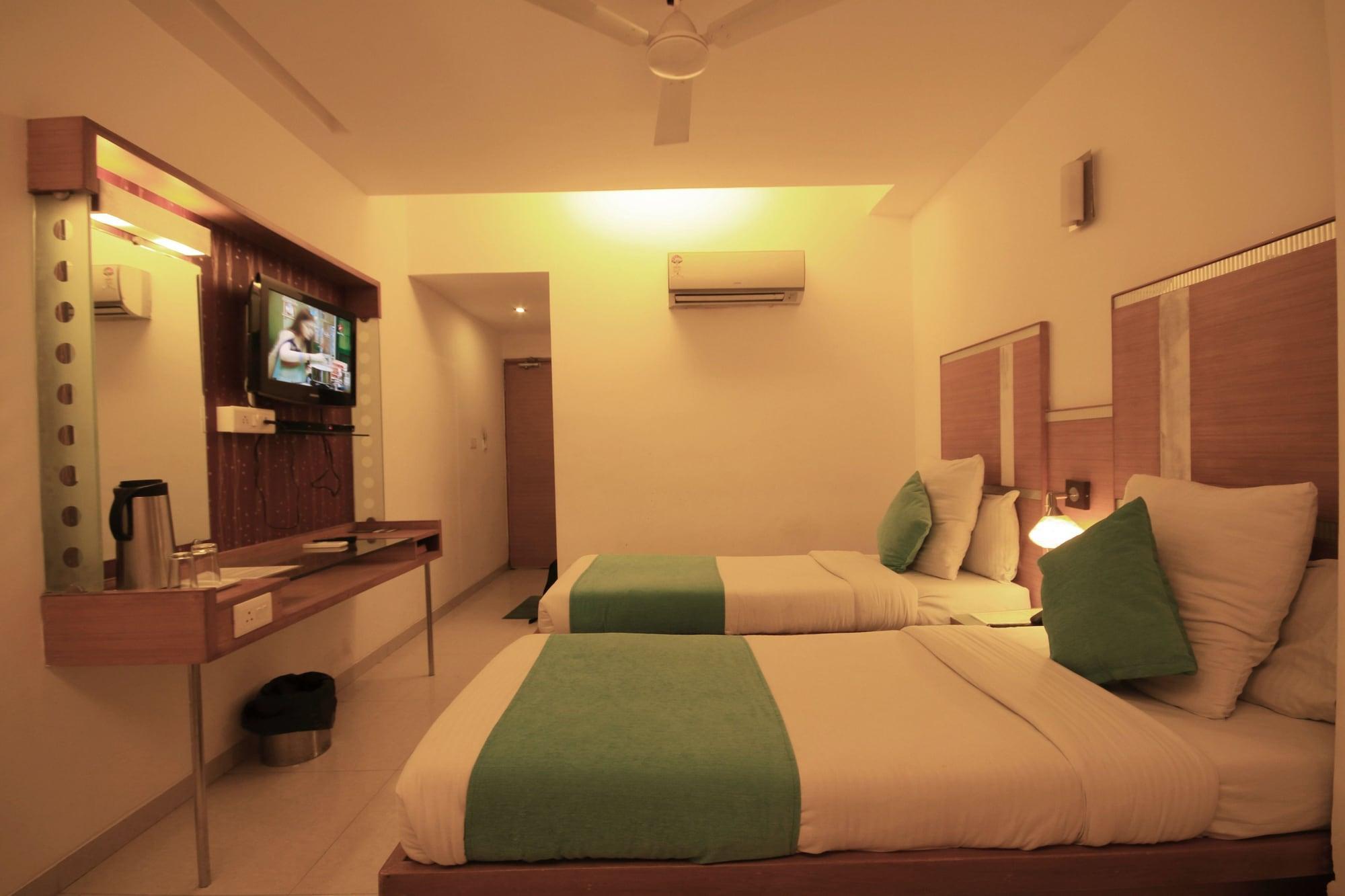 Fabhotel Kadamb Inn Ahmedabad Extérieur photo