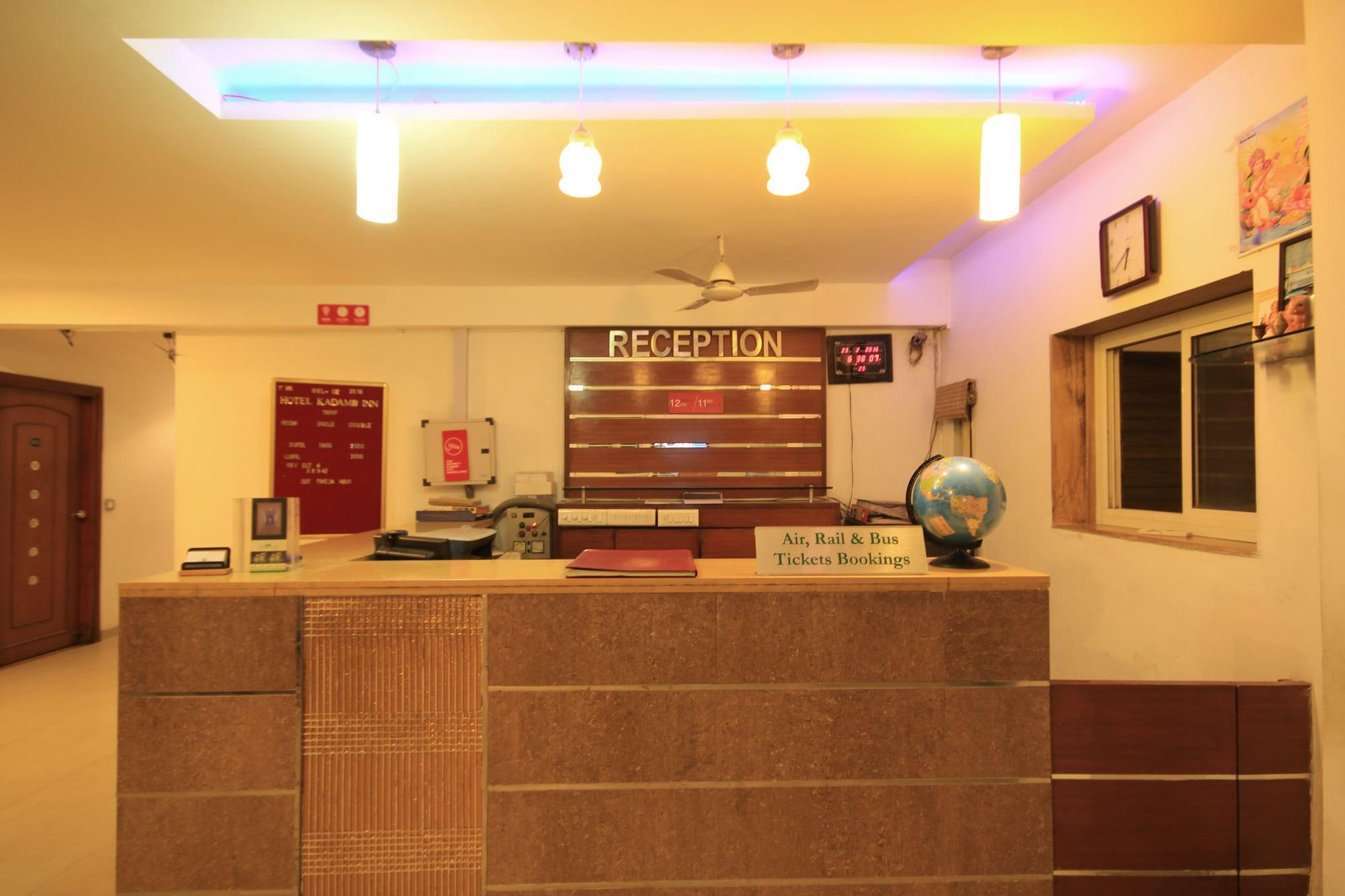 Fabhotel Kadamb Inn Ahmedabad Extérieur photo